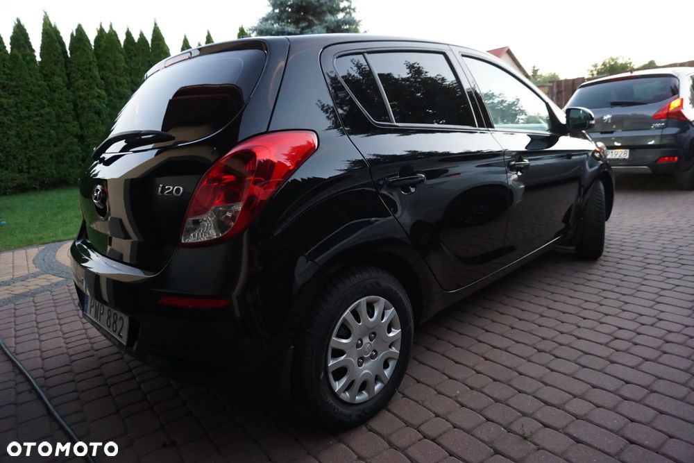 Hyundai i20 - 19