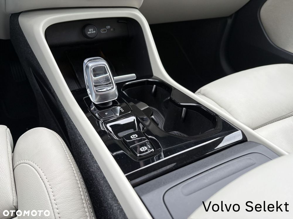 Volvo XC 40 - 14