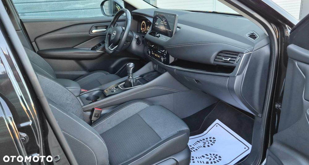 Nissan Qashqai 1.3 DIG-T MHEV N-Connecta - 23