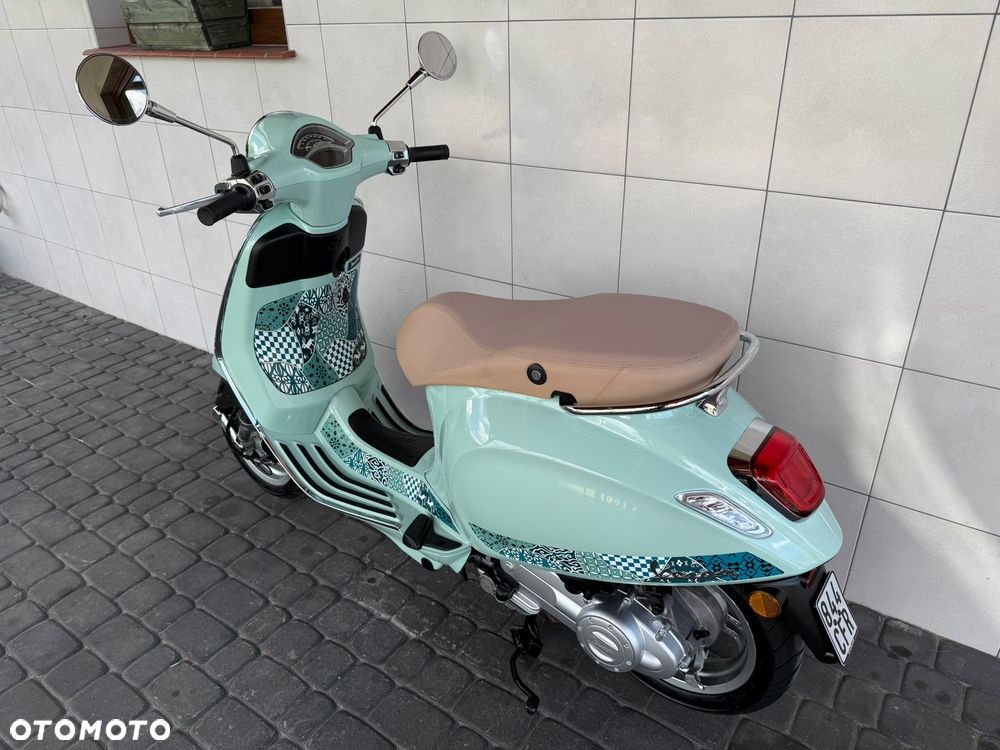 Vespa Primavera - 9