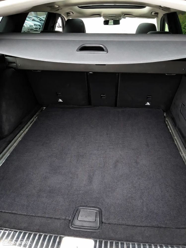 Mercedes-Benz E 220 - 8