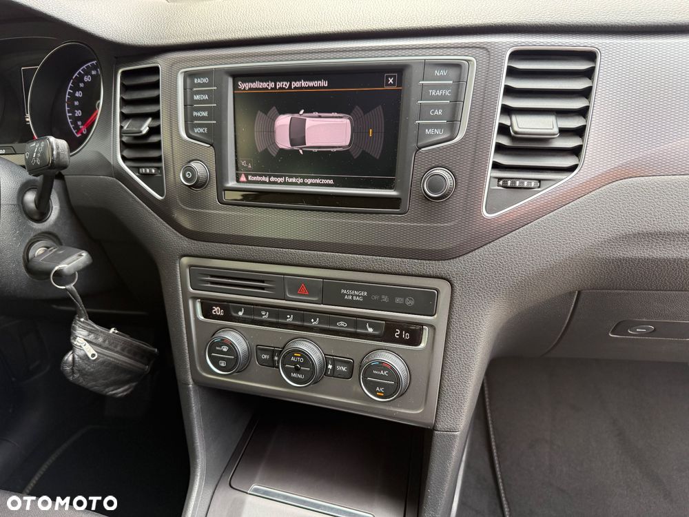 Volkswagen Golf Sportsvan SV 2.0 TDI BMT Highline - 4
