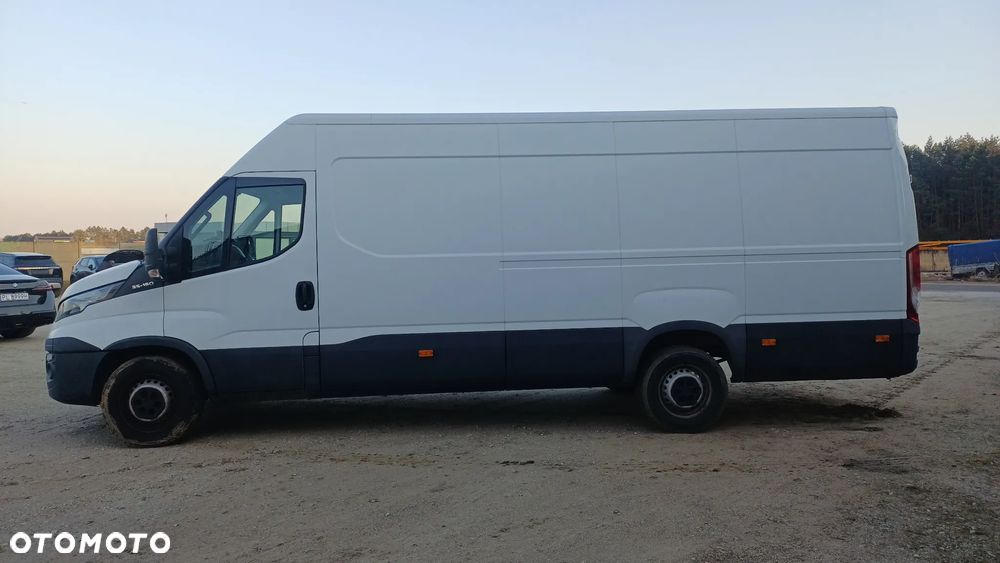 Iveco DAILY - 10