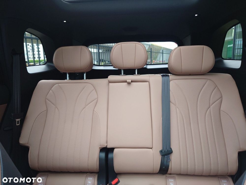 Chery Tiggo 9 - 21
