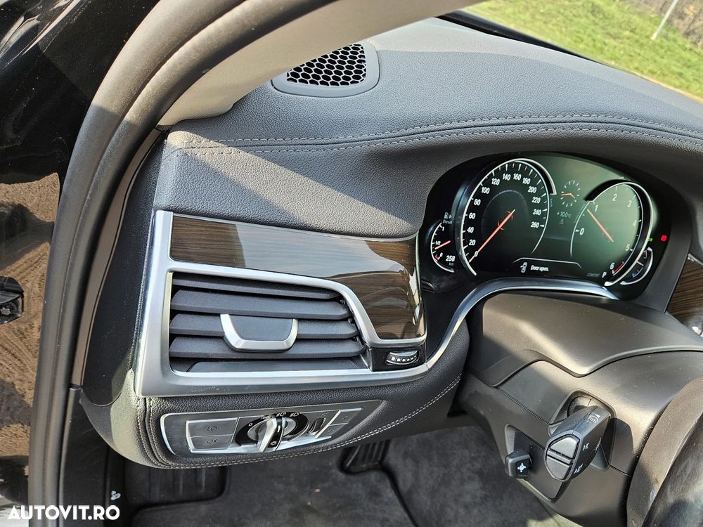 BMW 7 Series 2016 — imagine 12