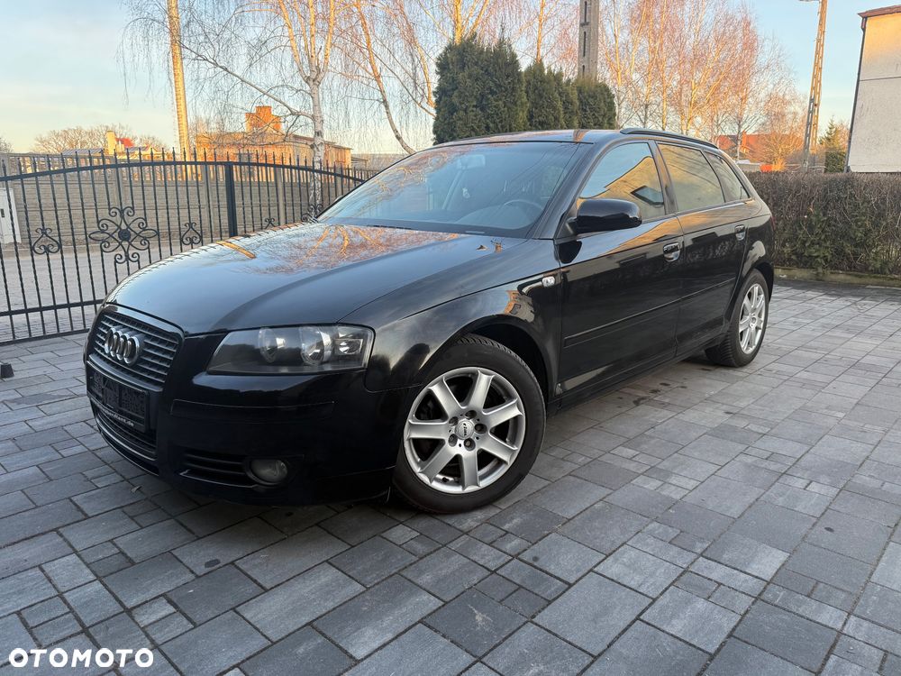 Audi A3 Sportback 1.4 TFSI Attraction - 1