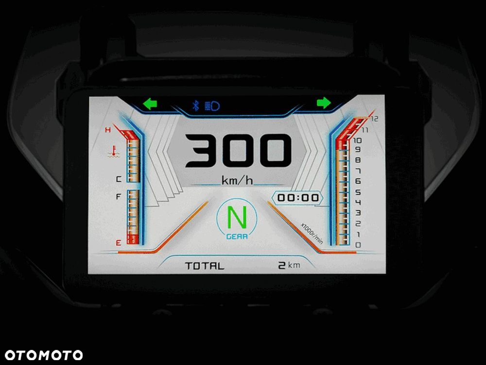 QJMOTOR SVT 650 - 17