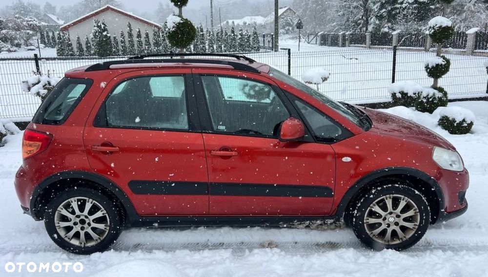 Suzuki SX4 1.5 Streetline 4x2 Classic - 4