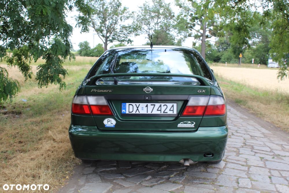 Nissan Primera 2.0 SGX - 8