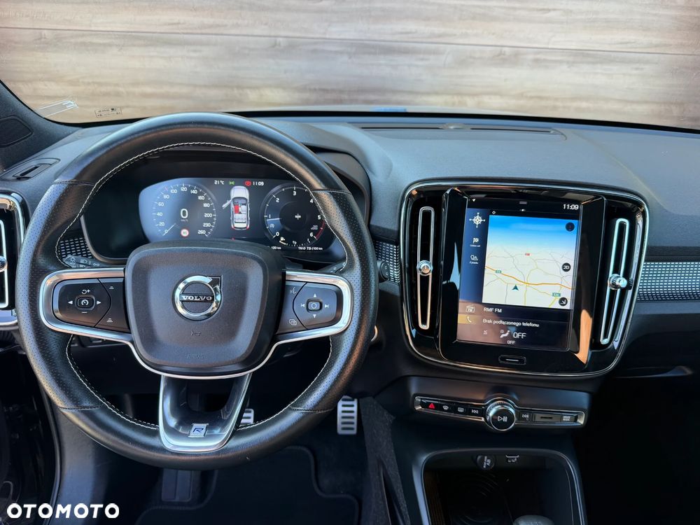 Volvo XC 40 D3 SCR R-Design - 10