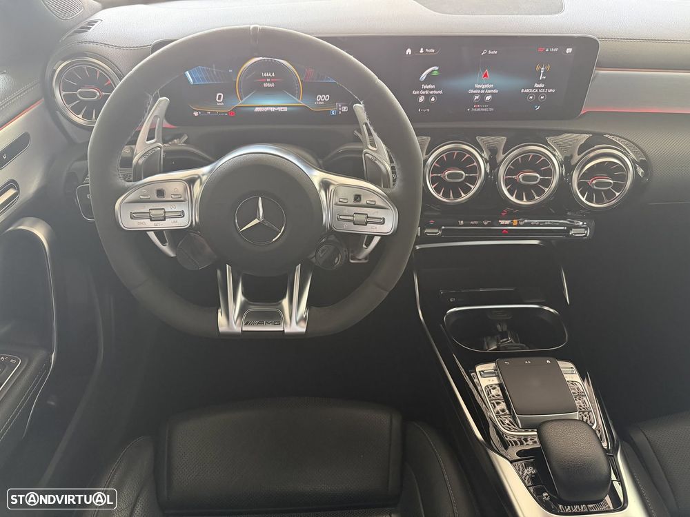 Mercedes-Benz A 35 AMG 4Matic - 10