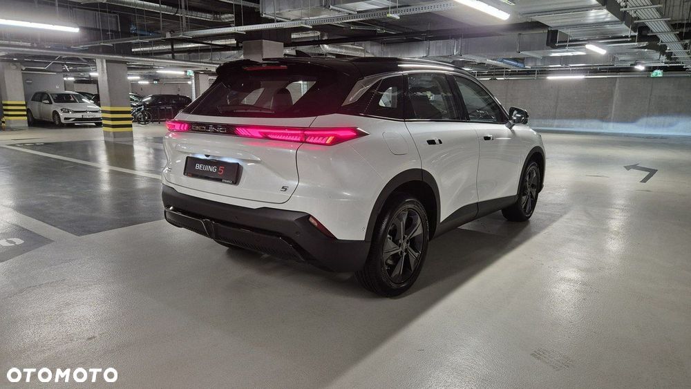 BAIC 5 - 5