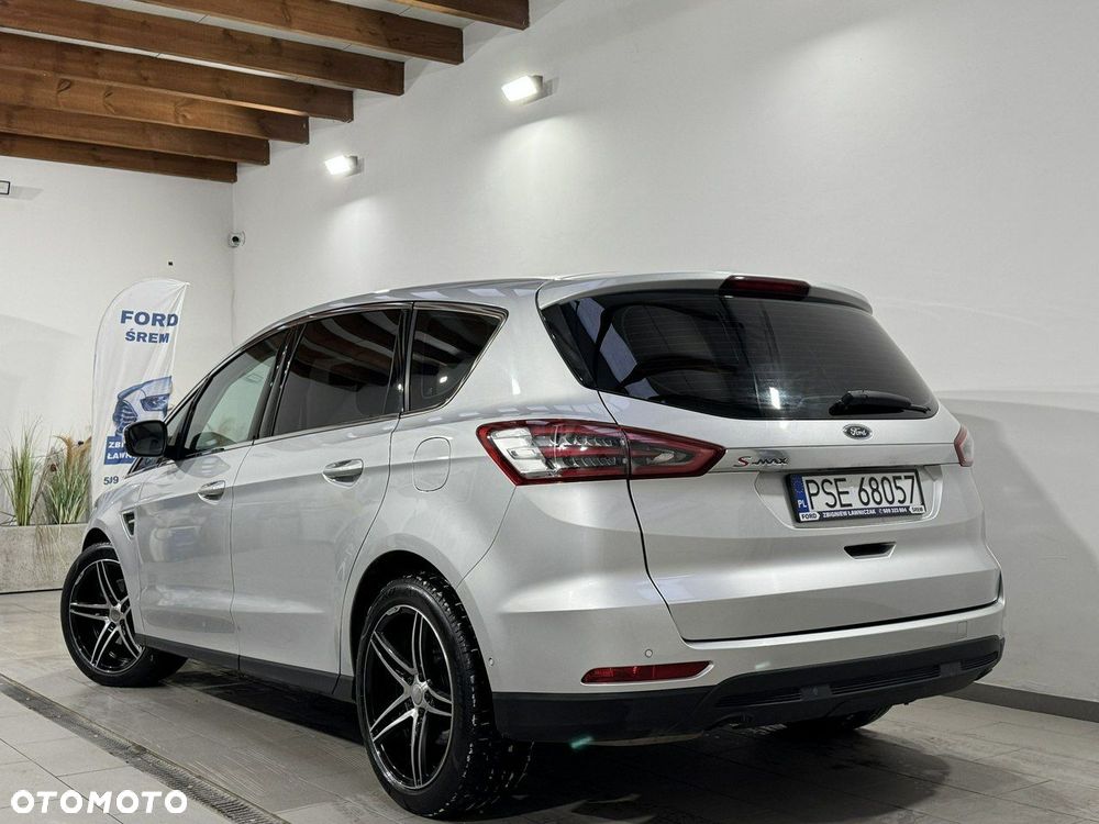 Ford S-Max 2.0 TDCi Titanium PowerShift - 15