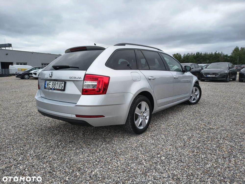 Skoda Octavia 1.6 TDI Ambition - 4