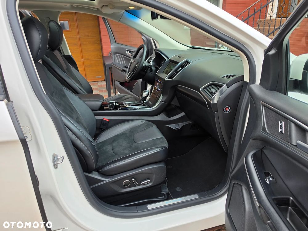 Ford Edge 2016