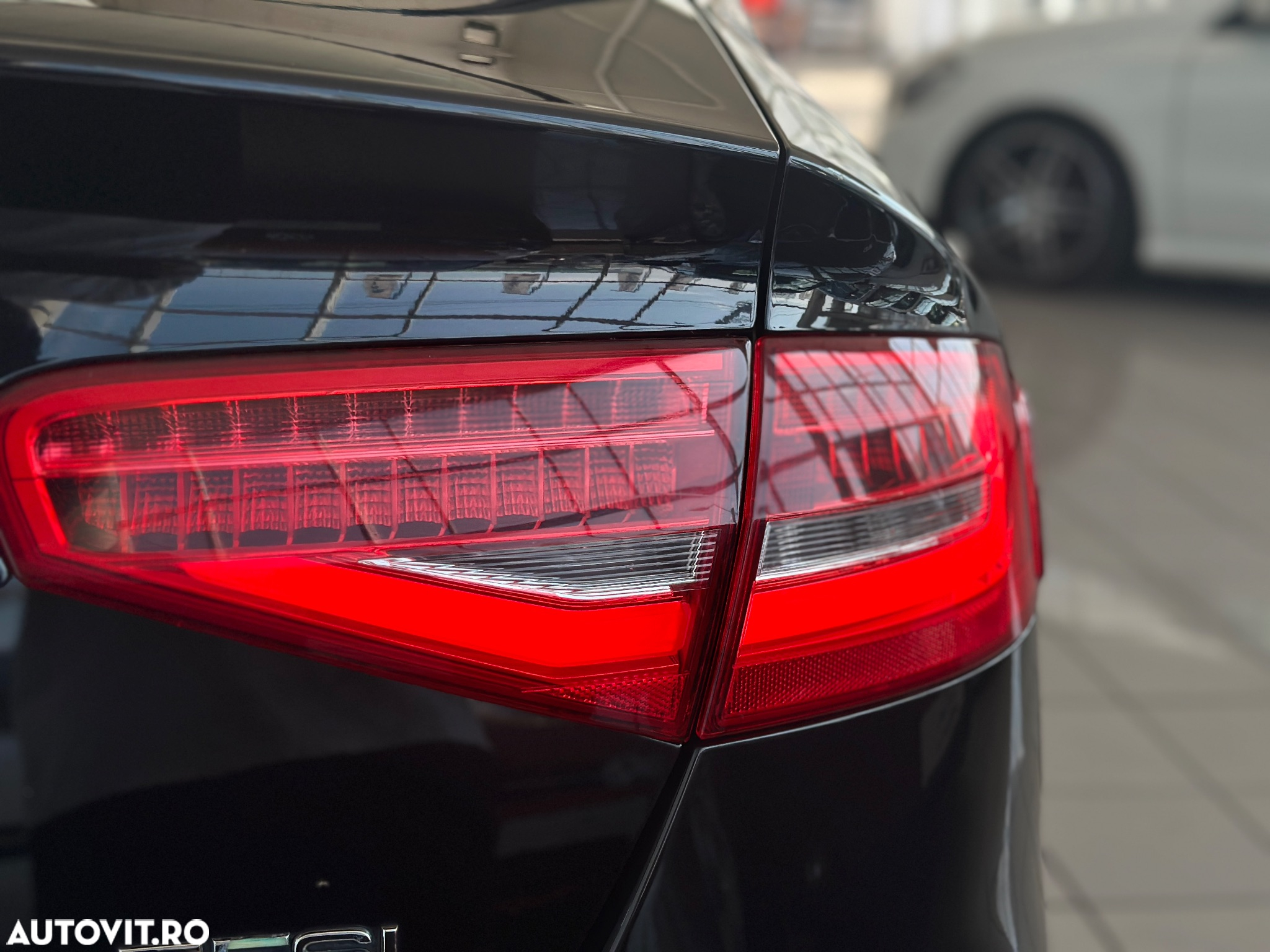 Audi A4 1.8 TFSI Multitronic Ambiente - 12