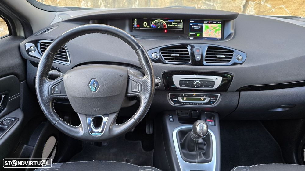 Renault Grand Scénic 1.5 dCi Bose Edition SS - 13