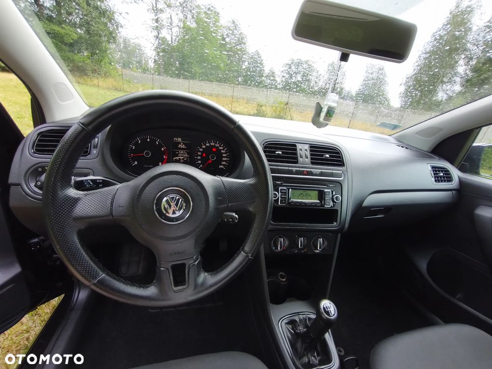 Volkswagen Polo - 9