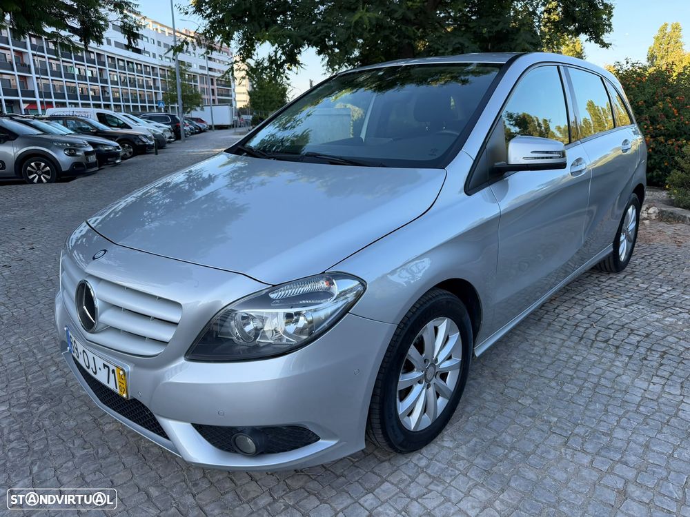 Mercedes-Benz B 180 CDI BlueEFFICIENCY - 2