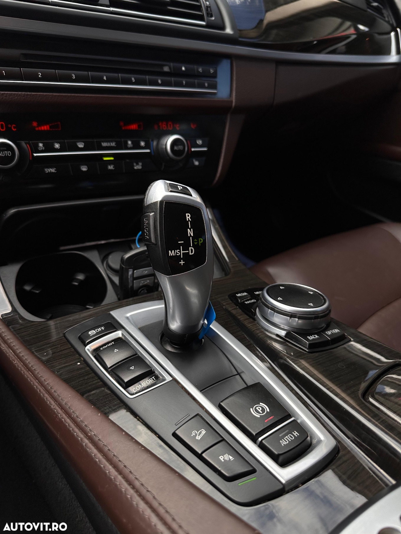 BMW Seria 5 520d xDrive Touring Aut. Luxury Line - 22
