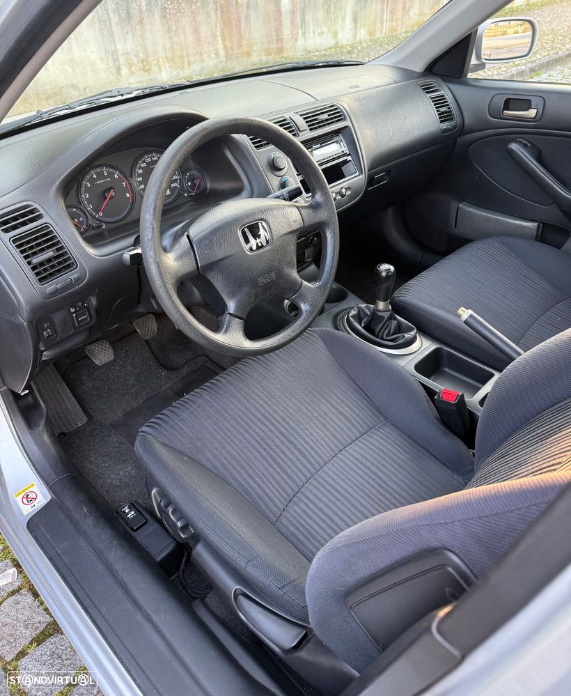 Honda Civic 1.6 ES - 6