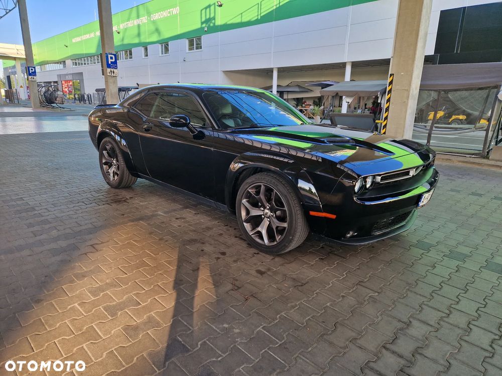 Dodge Challenger 3.6 SXT Plus - 4