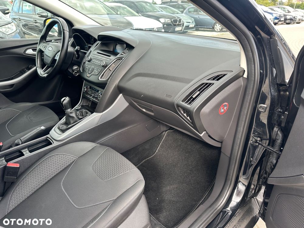 Ford Focus 1.0 EcoBoost Start-Stopp-System COOL&CONNECT DESIGN - 21