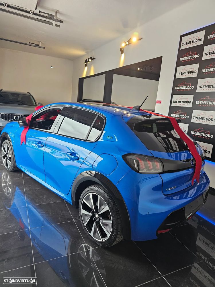 Peugeot e-208 GT - 3