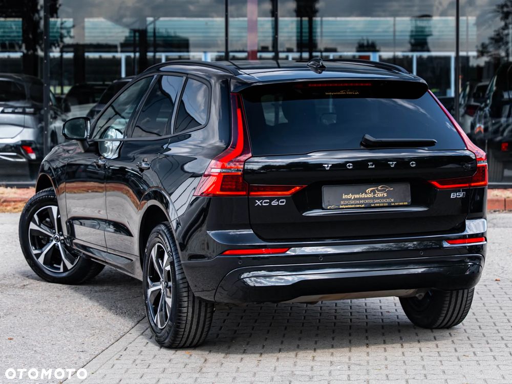 Volvo XC 60 B5 B AWD Ultimate Bright - 5
