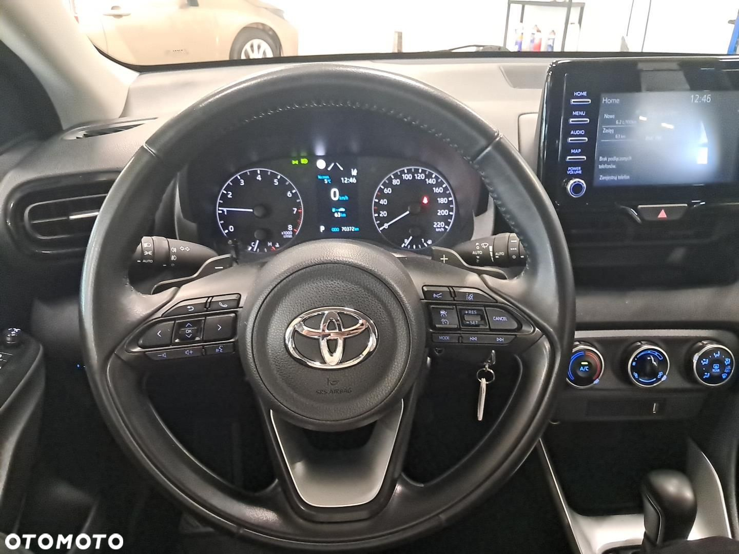 Toyota Yaris 1.5 Comfort CVT - 18
