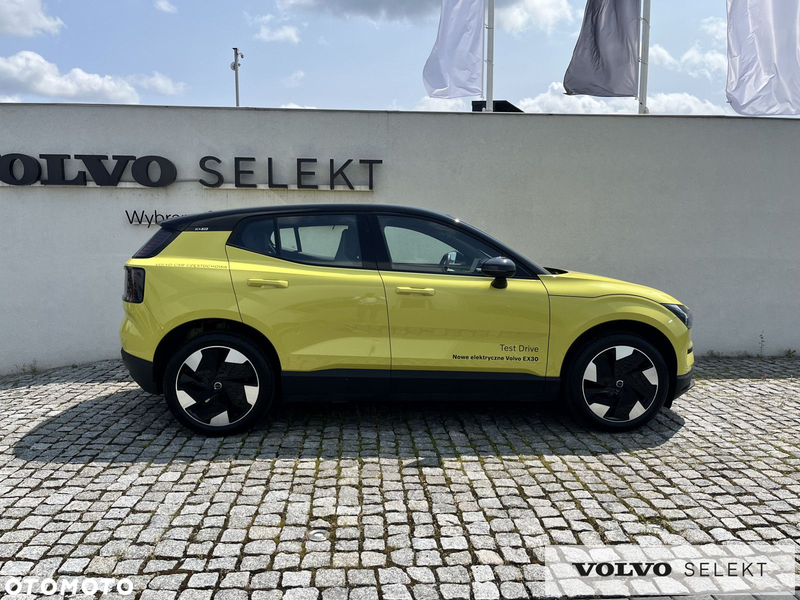 Volvo EX30 - 5