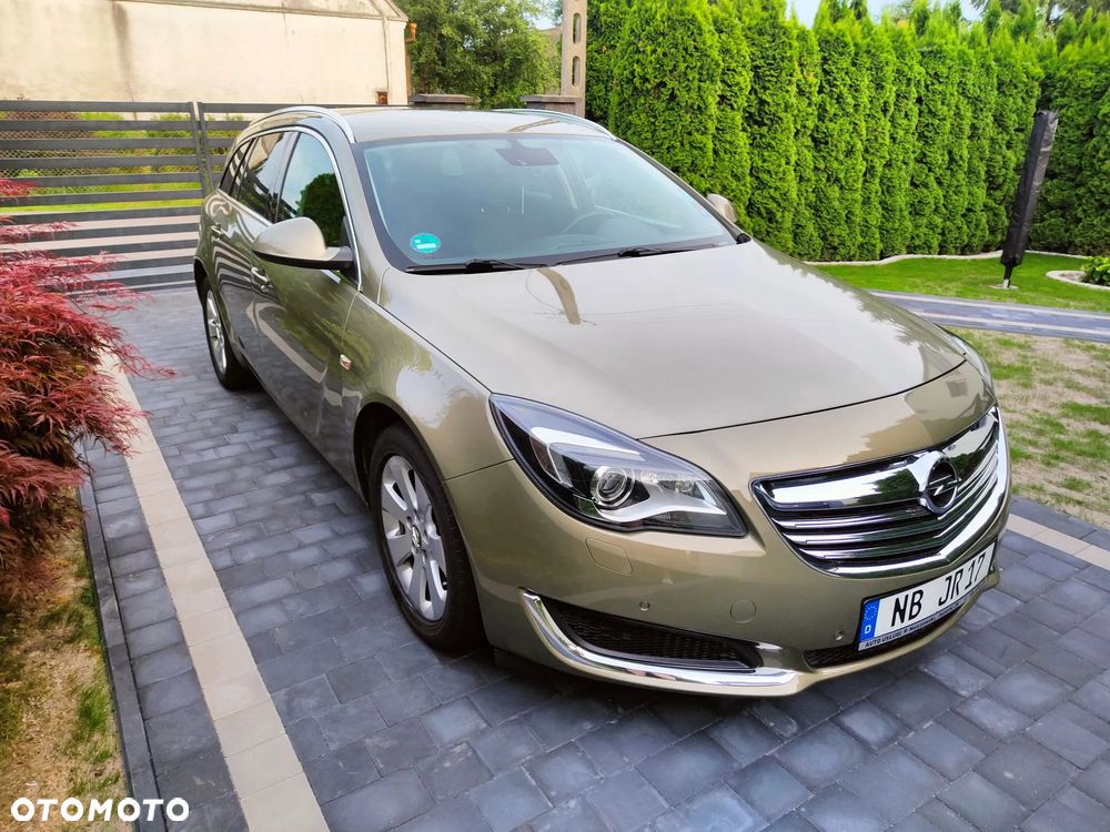 Opel Insignia - 1
