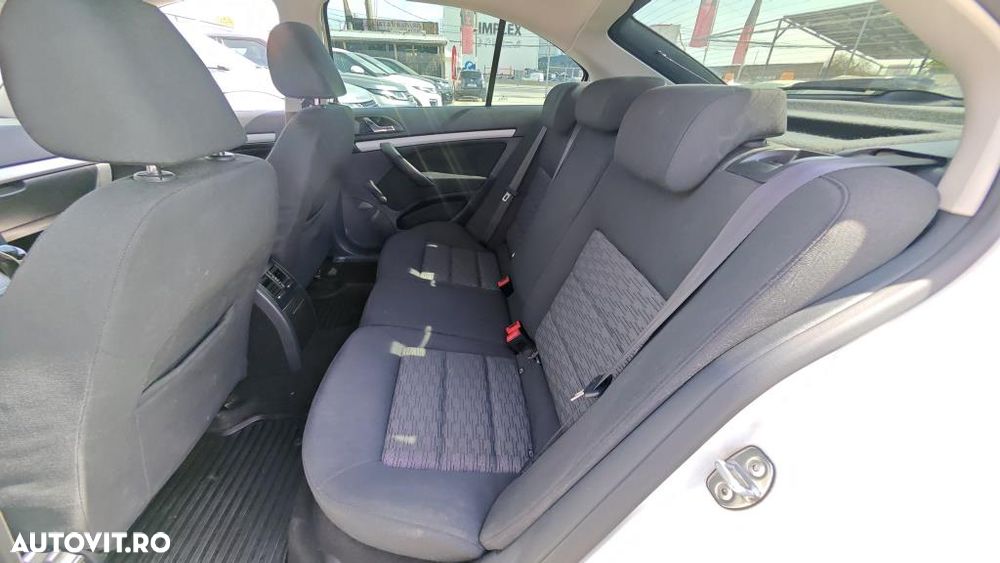 Skoda Octavia 1.2 TSI Fun - 11