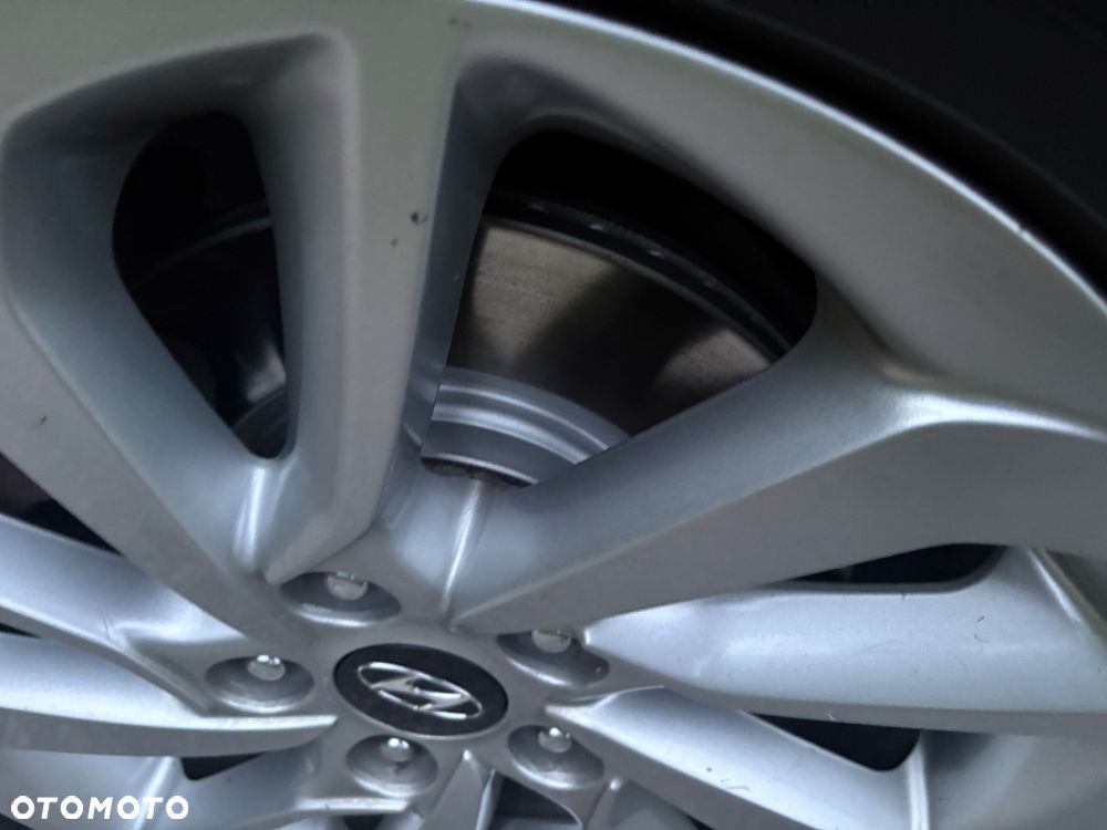 Hyundai Tucson 1.7 CRDI BlueDrive Comfort 2WD - 20