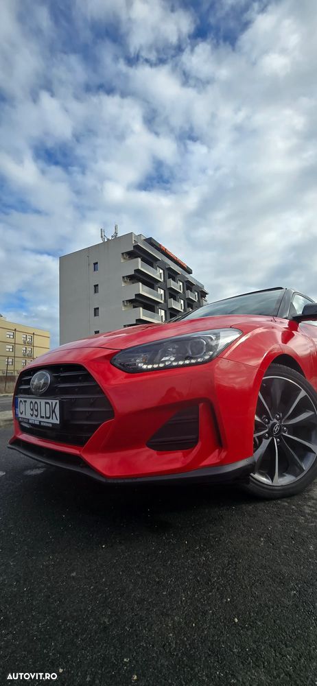 Hyundai Veloster - 7