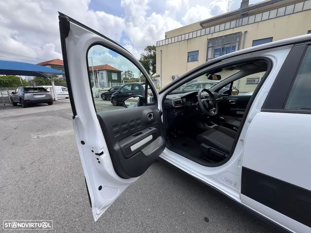 Citroën C3 1.2 PureTech Feel - 28