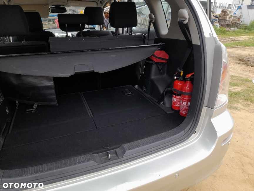 Toyota Corolla Verso 1.8 Prestige 7os - 33