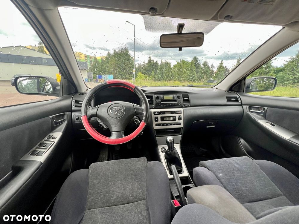 Toyota Corolla - 19