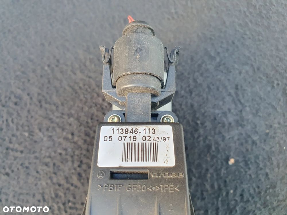 AUDI A4 B5 SILNICZEK PODNOSZENIA SZYBY PRAWY PRZÓD 8D0959802D 113846-113 BROSE POSIADAM 3SZT - 11