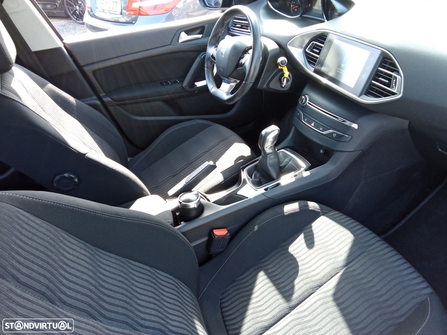 Peugeot 308 1.2 VTi Active - 25