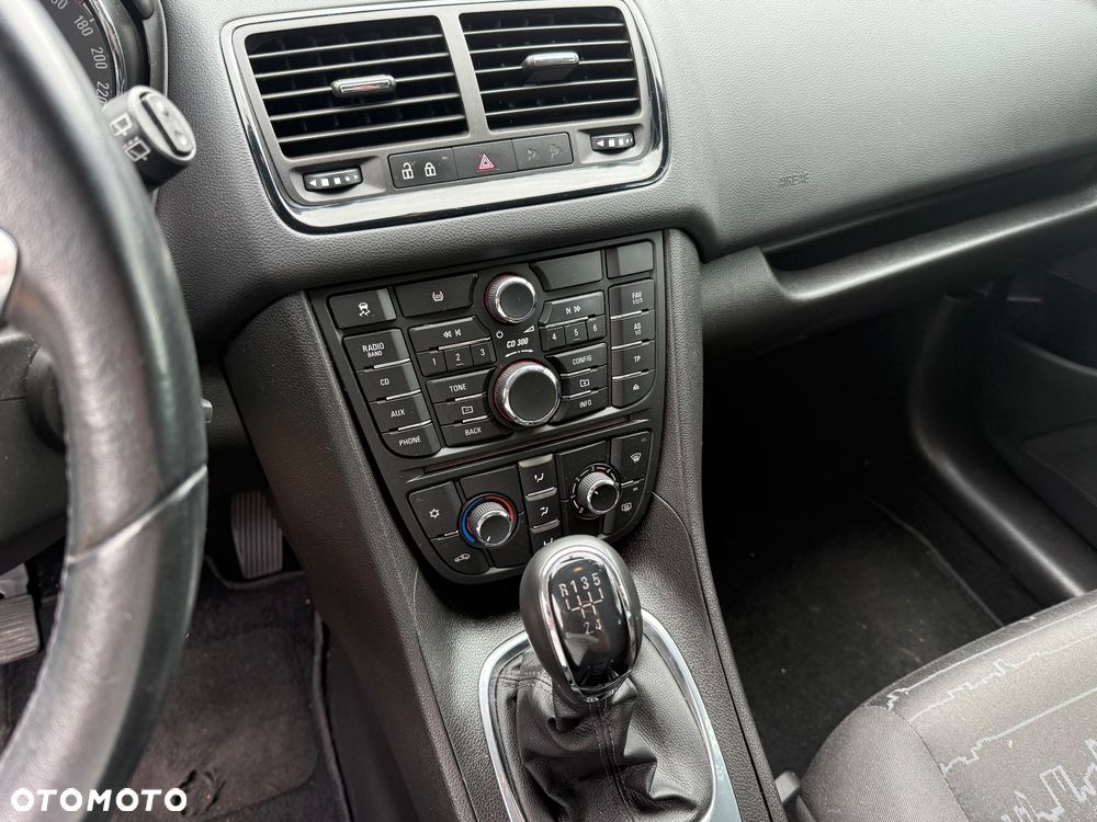 Opel Meriva - 24
