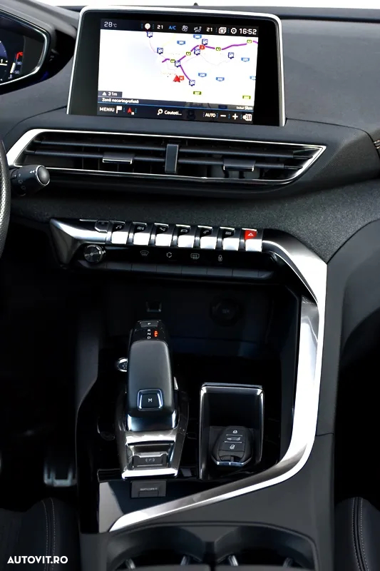 Peugeot 3008 BlueHDi 130 Stop & Start EAT8 GT - 18