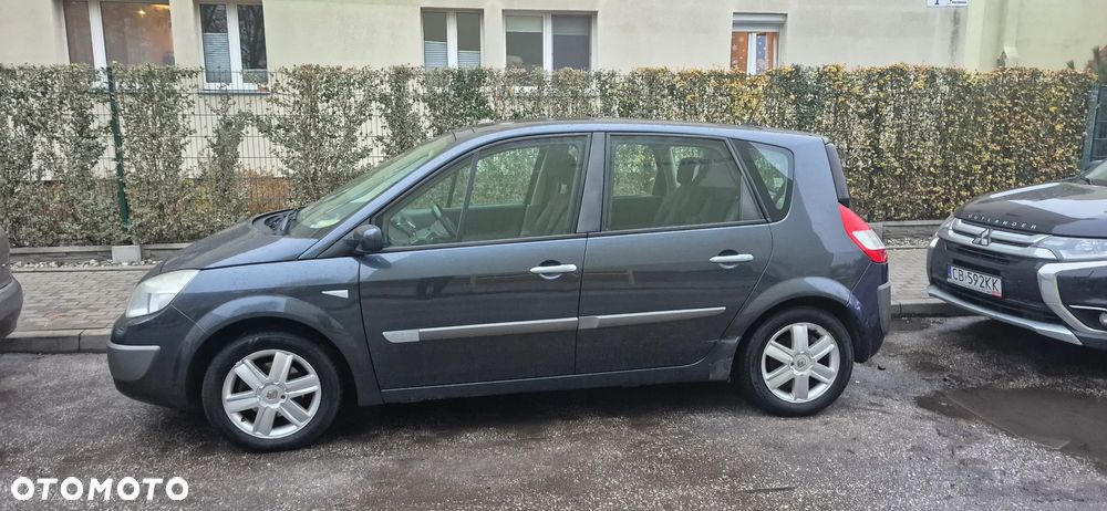Renault Scenic - 2