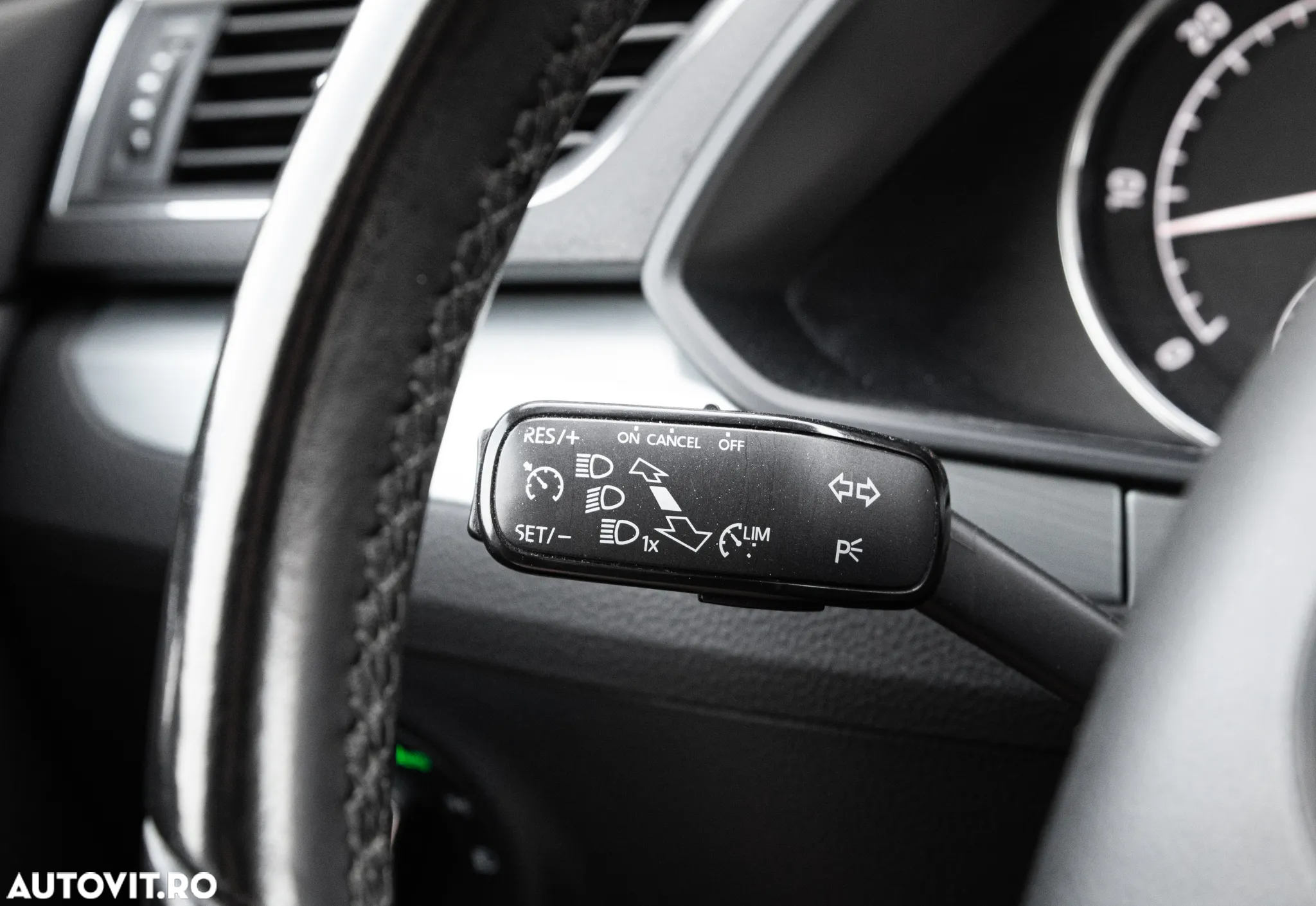 Skoda Superb 2.0 TDI Active - 22