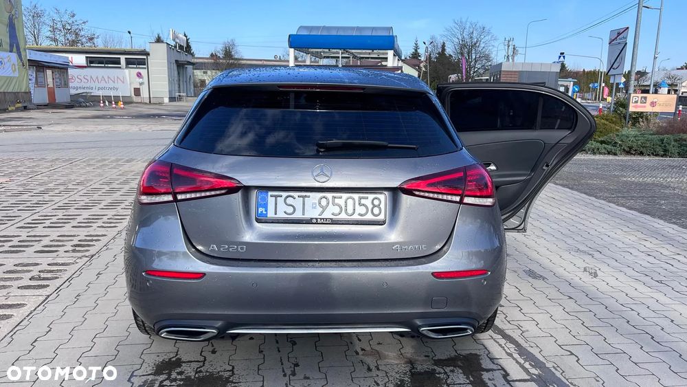 Mercedes-Benz Klasa A 220 4-Matic Progressive 7G-DCT - 7