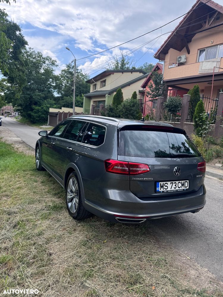 Volkswagen Passat 2.0 TDI SCR 4Motion DSG (BMT) Comfortline - 4