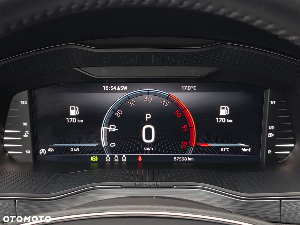 Skoda Superb 2.0 TDI SCR Ambition DSG - 23