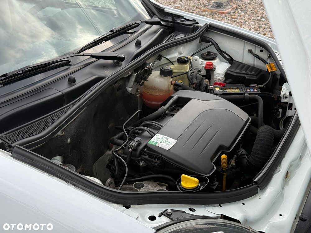 Renault Kangoo 1.2 16V Campus - 22