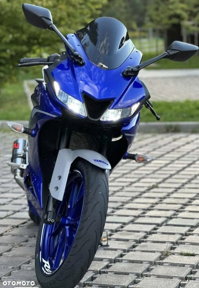 Yamaha YZF - 16