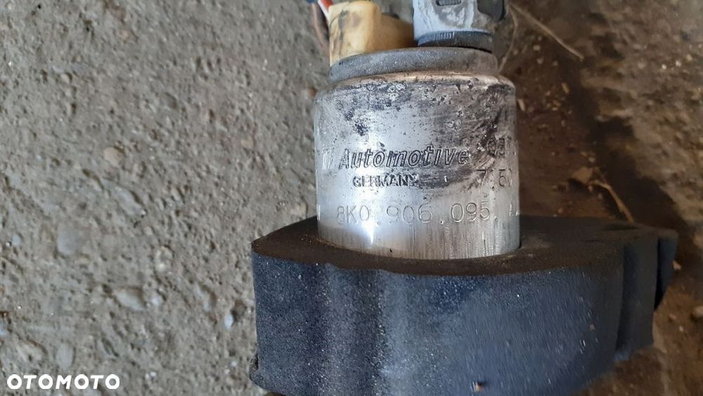 Pompa paliwa Audi 8K0 906 095 - 2